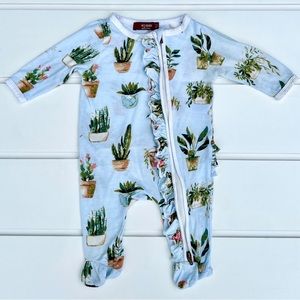 Milkbarn Potted Plants Bamboo Ruffle Zipper Footed Romper, Size 0-3m